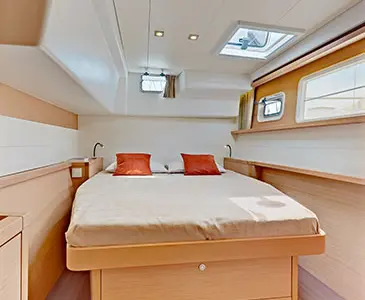 Cabin on Solva, a Lagoon 450 catamaran at Kontokali, Greece
