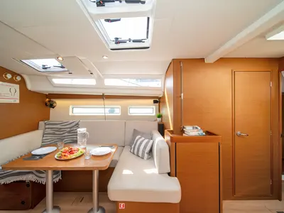 Salon of Navillera, a Jeanneau Sun Odyssey 440 sailboat at Skiathos, Greece
