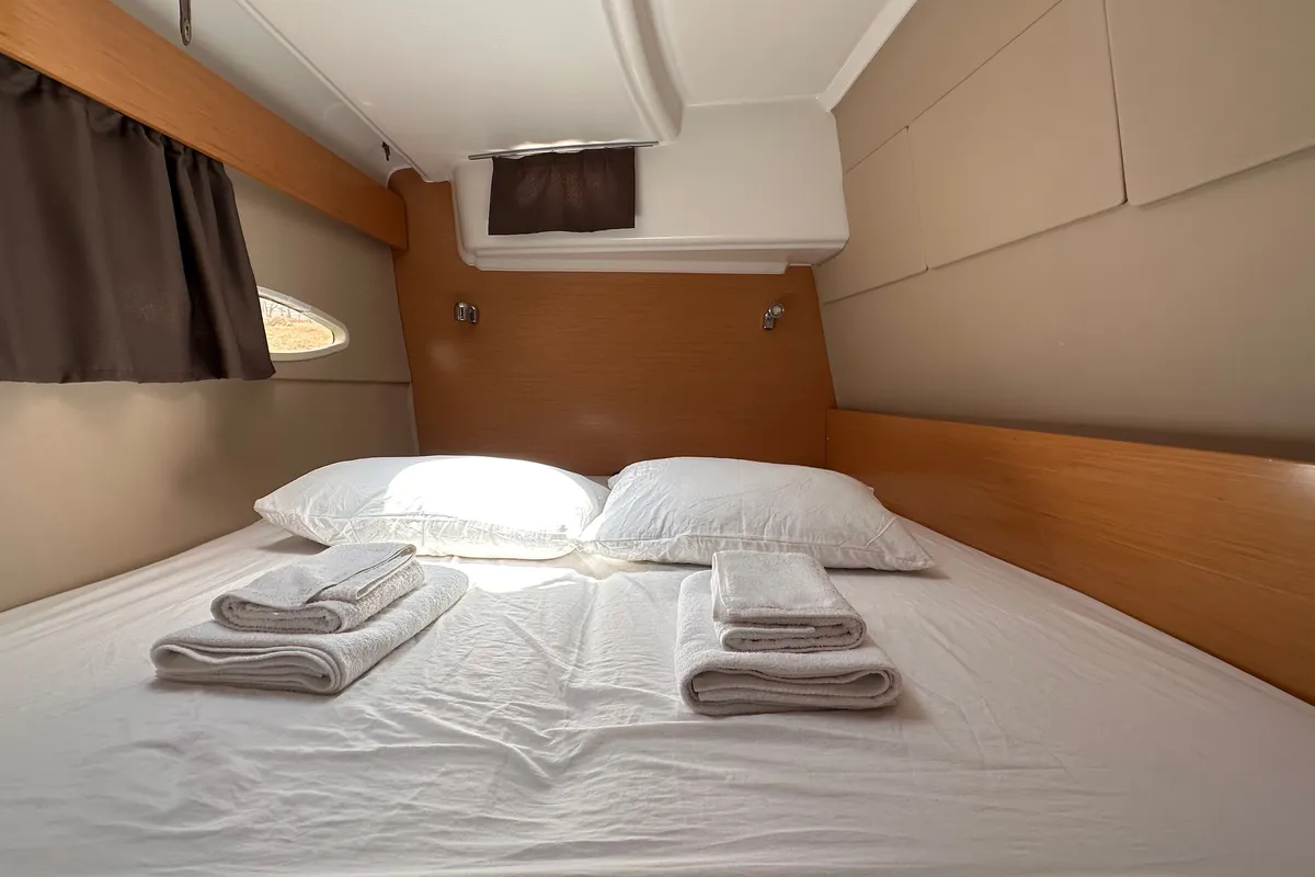 Cabin on Mirada, a Fountaine Pajot Lipari 41 catamaran at Fethiye, Turkey
