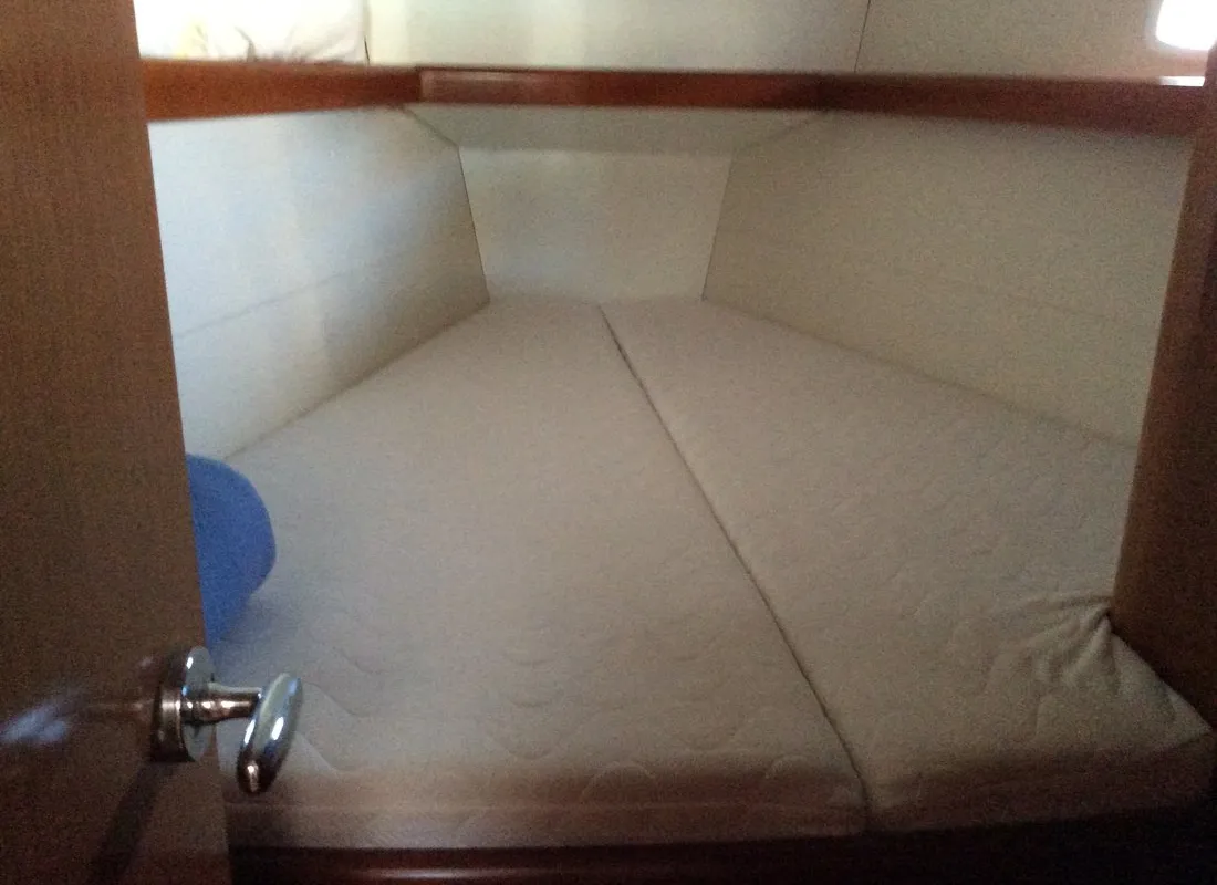 Cabin on Fantasea, a Beneteau Oceanis 43 sailboat at Athens, Greece