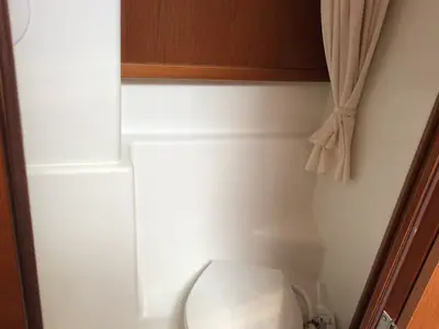 Head on Fantasea, a Beneteau Oceanis 43 sailboat at Athens, Greece