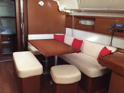 Salon of Fantasea, a Beneteau Oceanis 43 sailboat at Athens, Greece