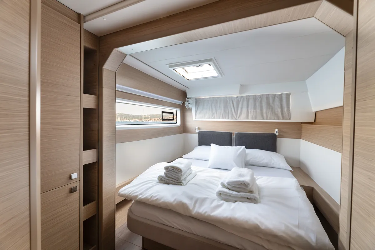 Cabin on WANDERER, a Lagoon 43 catamaran at Općina Rogoznica, Croatia