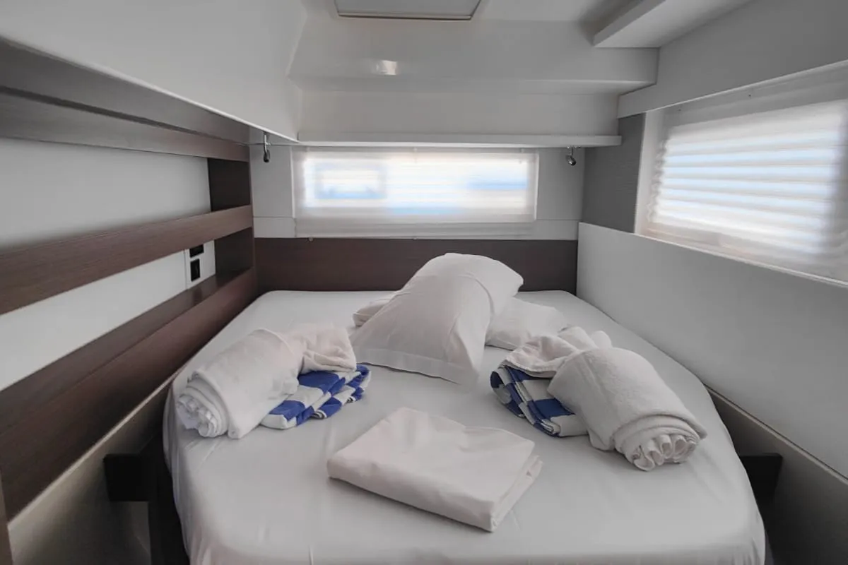 Cabin on Nicot, a Leopard 42 catamaran at Procida, Italy