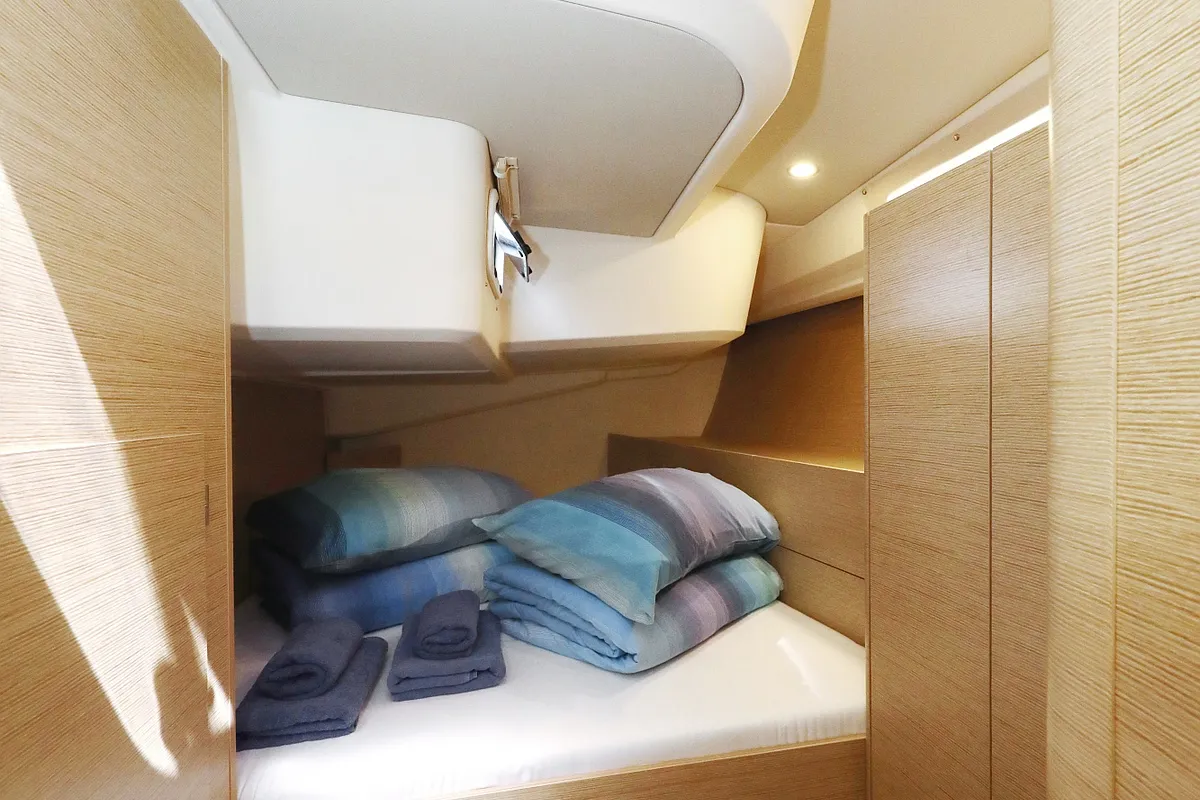 Cabin on Khaleesi, a Hanse 508 sailboat at Grad Kaštela, Croatia