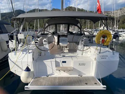 Deck of Juju, a Bavaria C42 sailboat at Fethiye, Turkey