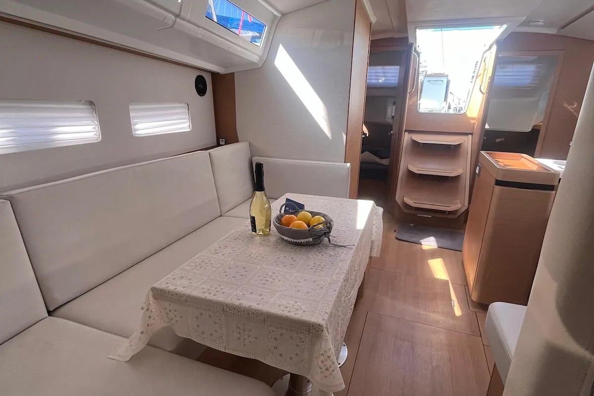Salon of Brasilia, a Jeanneau Sun Odyssey 410 sailboat at Cannigione, Italy
