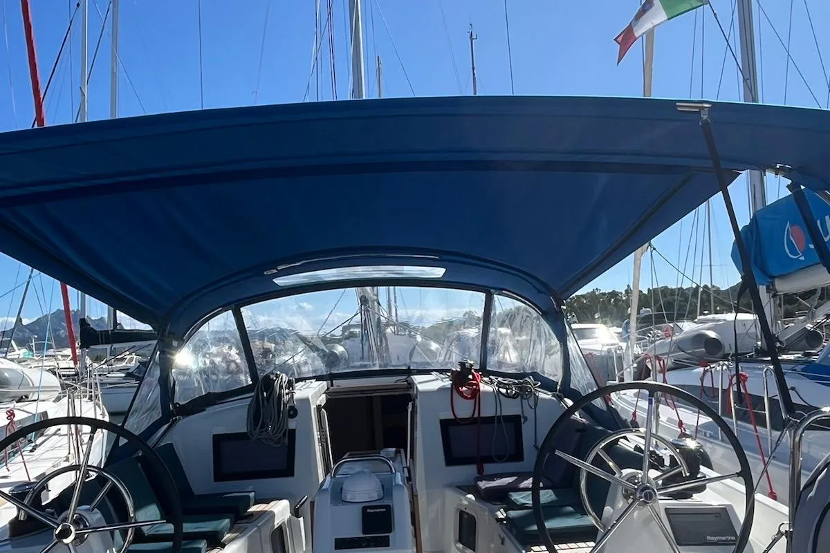 Cockpit of Brasilia, a Jeanneau Sun Odyssey 410 sailboat at Cannigione, Italy