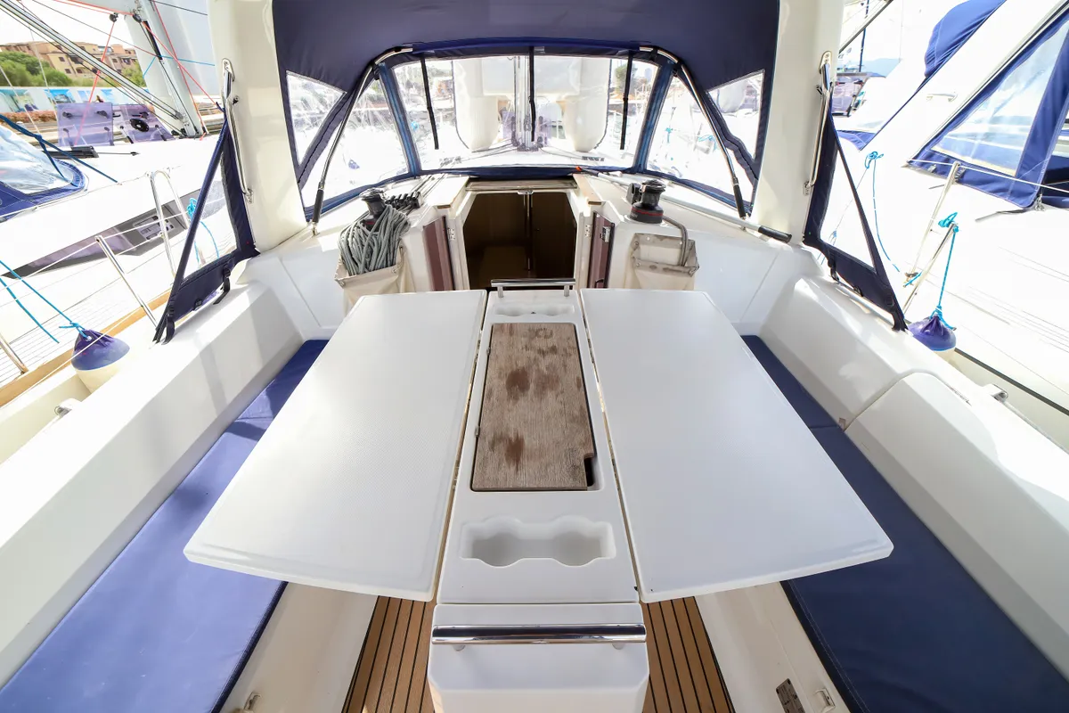 Deck of Il Moro di Lamezia - Standard line, a Beneteau Oceanis 35.1 sailboat at Olbia, Italy