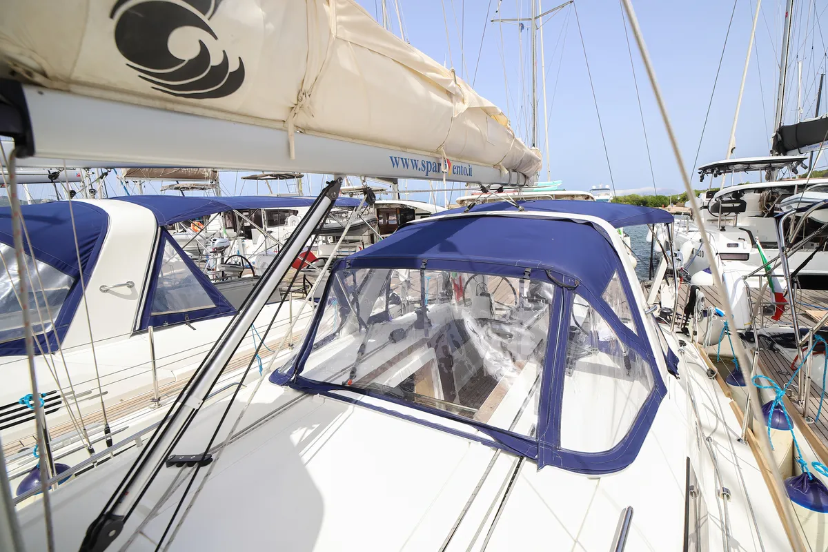 Deck of Il Moro di Lamezia - Standard line, a Beneteau Oceanis 35.1 sailboat at Olbia, Italy