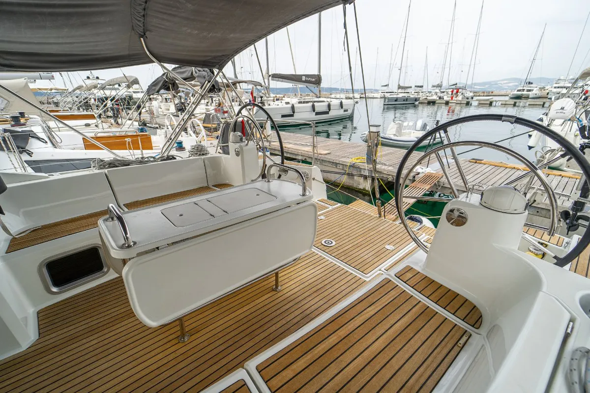 Cockpit of Ciao Bao, a Jeanneau Sun Odyssey 519 sailboat at Grad Kaštela, Croatia