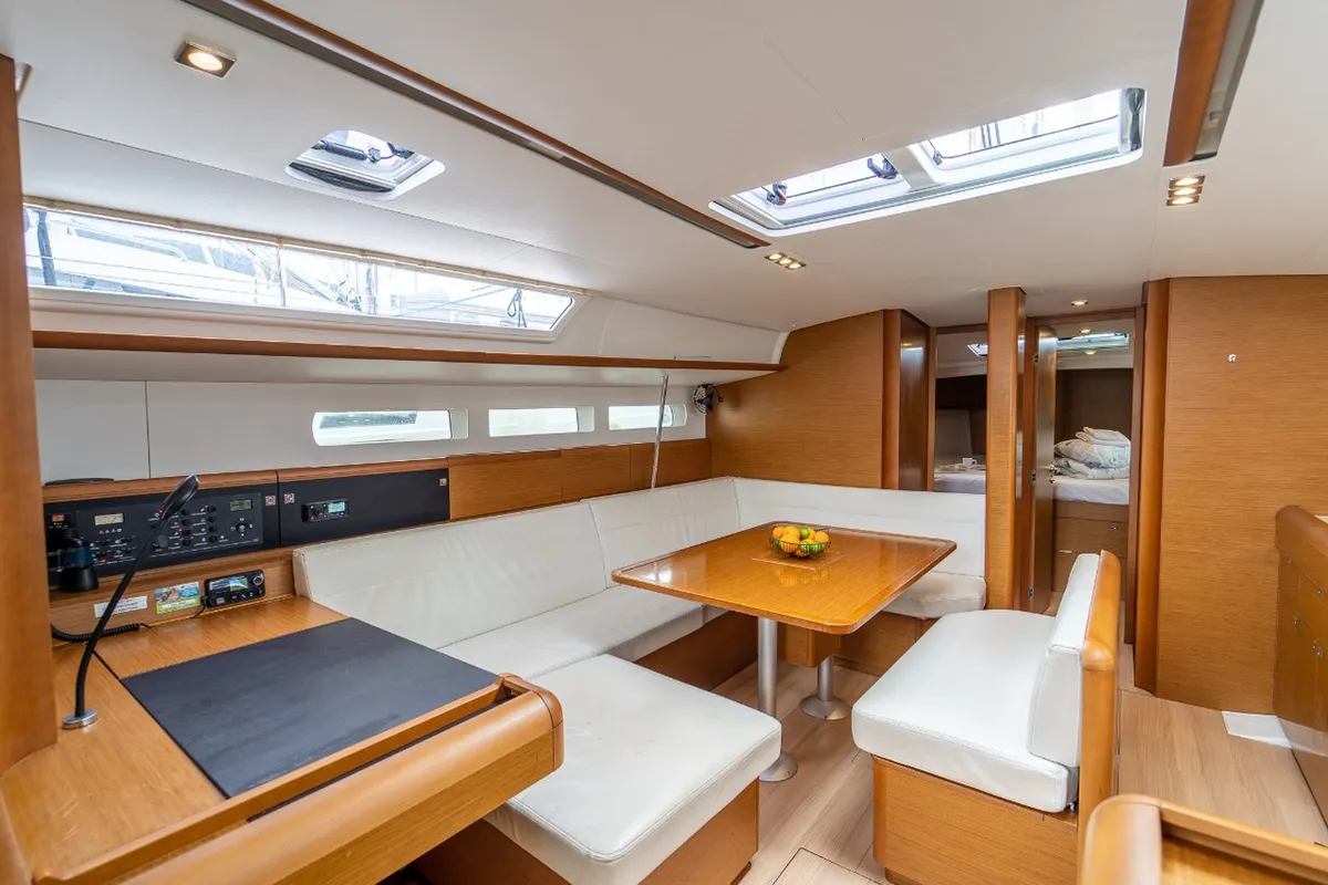 Salon of Ciao Bao, a Jeanneau Sun Odyssey 519 sailboat at Grad Kaštela, Croatia