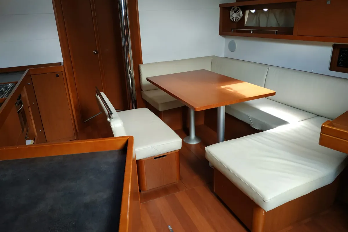 Salon of Aleph, a Beneteau Oceanis 45 sailboat at Procida, Italy