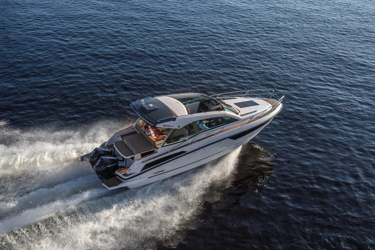 Exterior view of Mačka Monika, a Flipper 900 ST motor yacht at Pirovac, Croatia