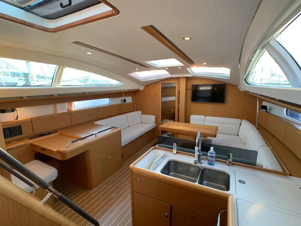 Salon of Aurora, a Jeanneau Sun Odyssey 45DS sailboat at Volos, Greece