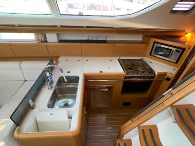 Galley of Aurora, a Jeanneau Sun Odyssey 45DS sailboat at Volos, Greece
