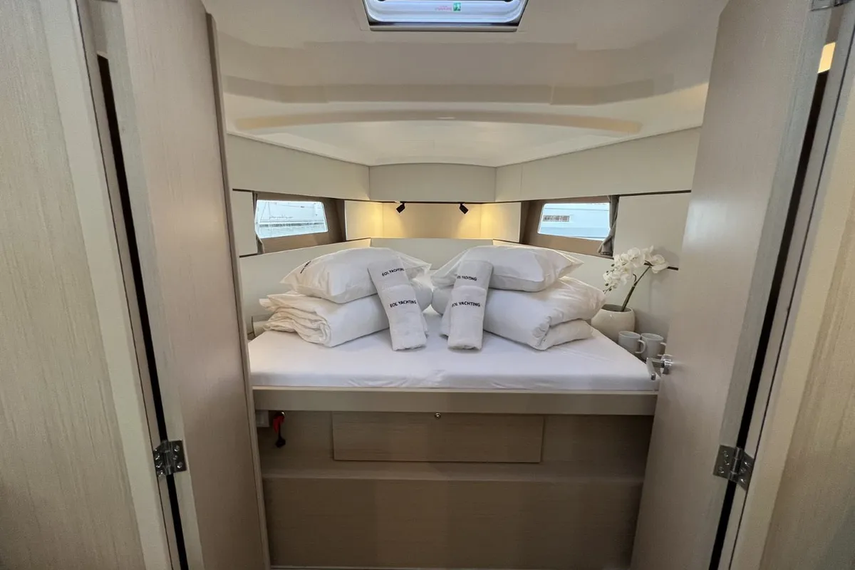 Cabin on Jana, a Beneteau Oceanis 38.1 sailboat at Grad Pula, Croatia
