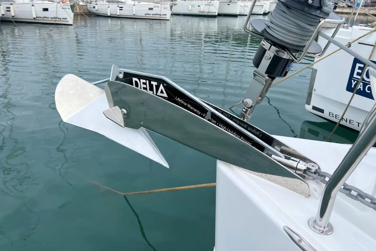 Jana, a Beneteau Oceanis 38.1 sailboat at Grad Pula, Croatia