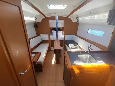 Galley of Ninna Nanna, a Jeanneau Sun Odyssey 349 sailboat at Grad Pula, Croatia