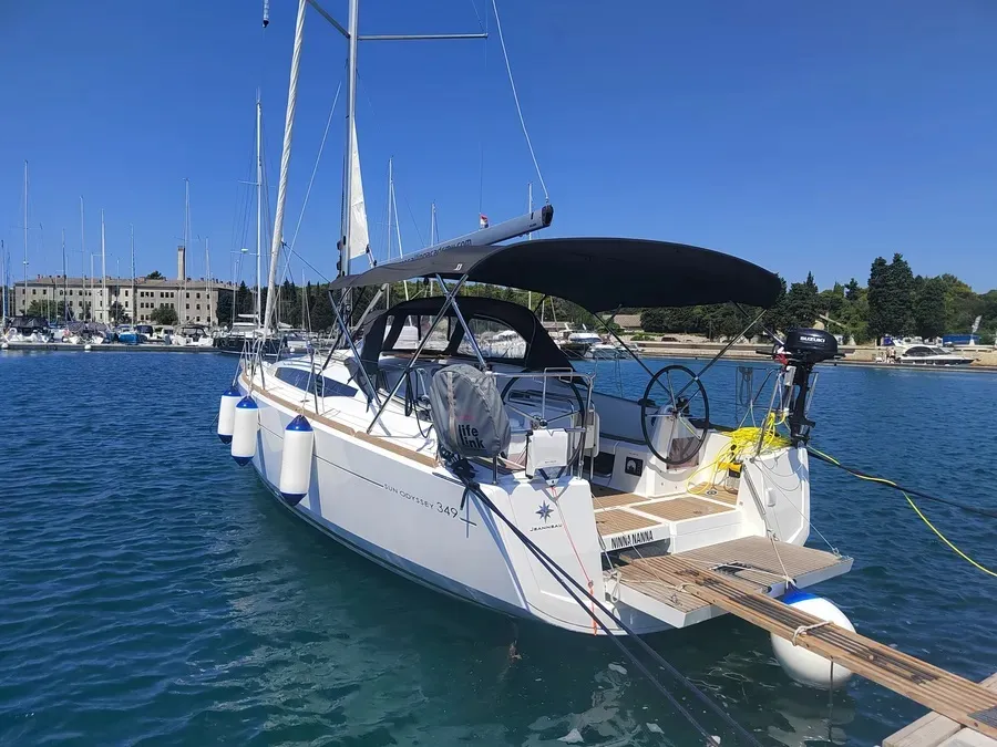 Exterior view of Ninna Nanna, a Jeanneau Sun Odyssey 349 sailboat at Grad Pula, Croatia