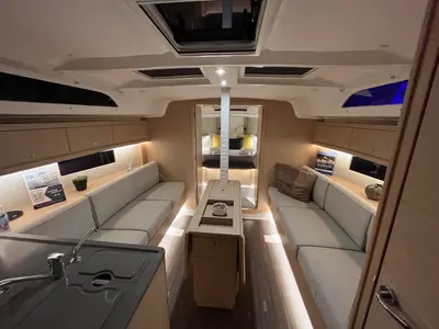 Salon of Alma, a Dufour 37 sailboat at Athens, Greece