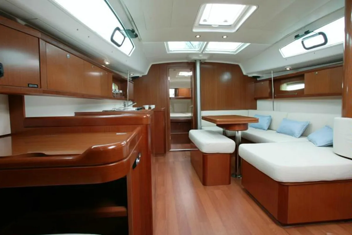 Salon of Zezo, a Beneteau Oceanis 40 sailboat at Marmaris, Turkey