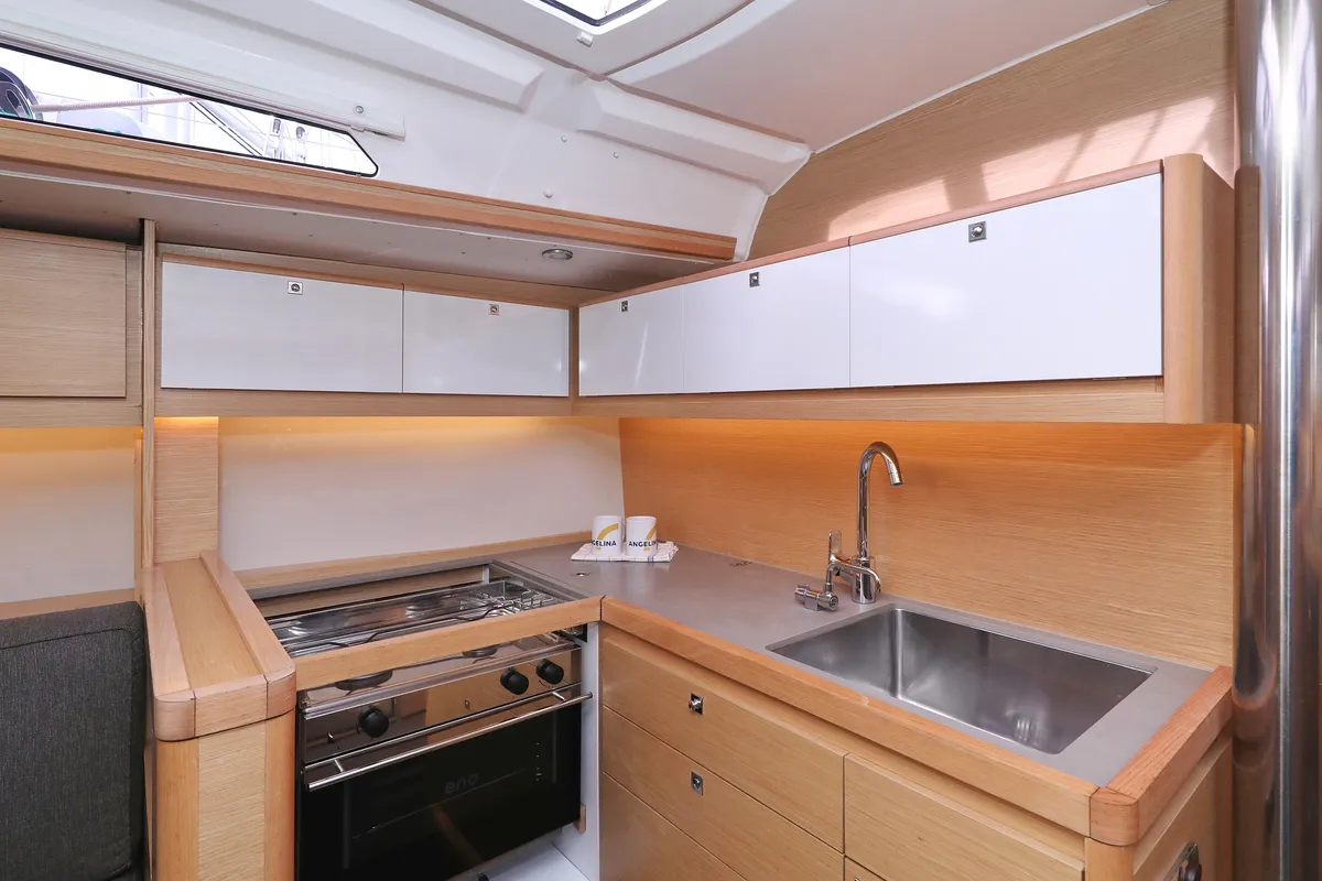 Galley of Seeadler, a Dufour 430 sailboat at Grad Vodice, Croatia
