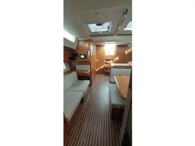 Salon of MARIA, a Bavaria C45 sailboat at Olbia, Italy
