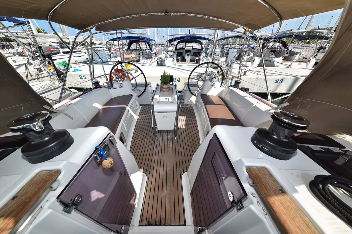Cockpit of Pižulot, a Jeanneau Sun Odyssey 449 sailboat at Općina Sukošan, Croatia