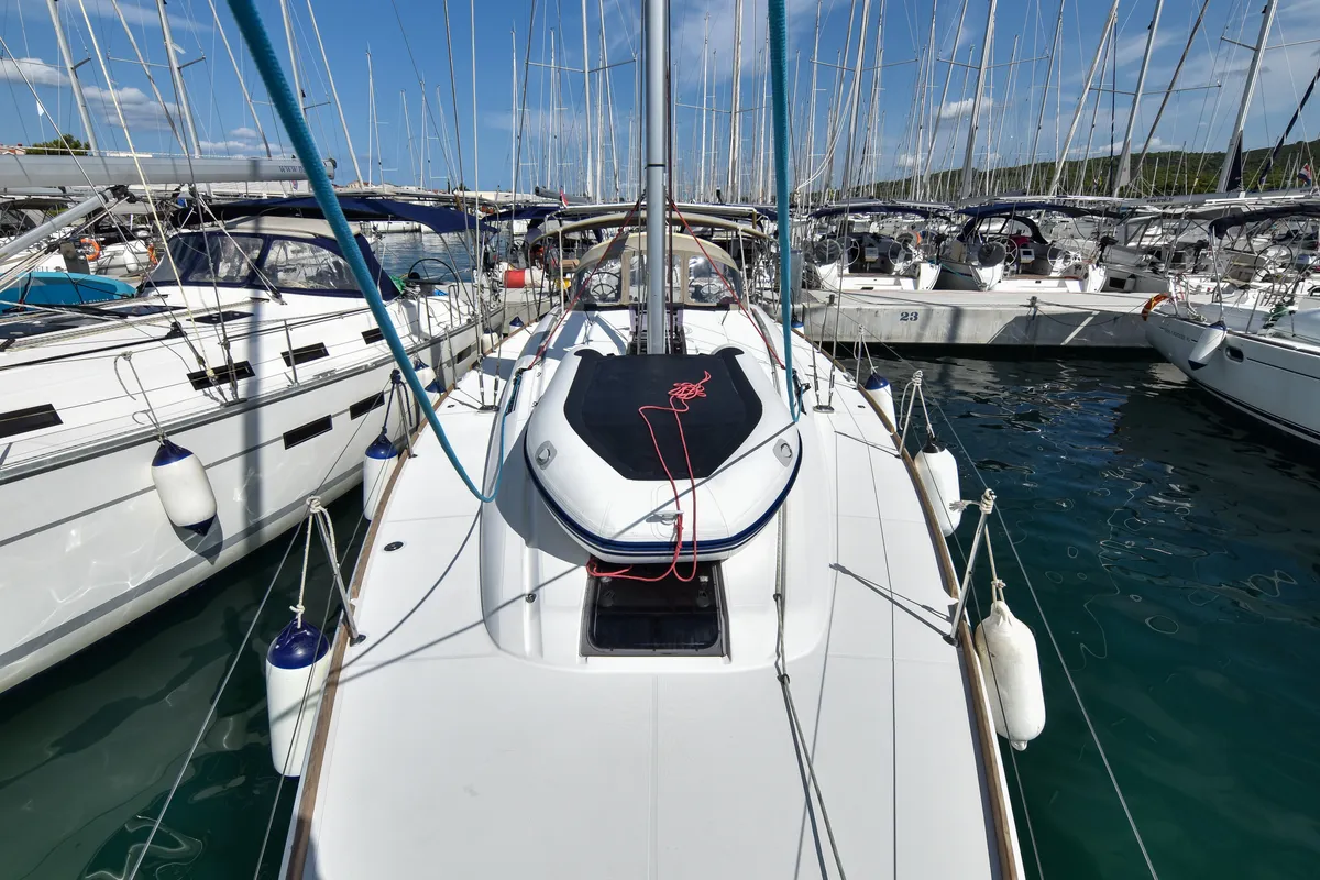 Pižulot, a Jeanneau Sun Odyssey 449 sailboat at Općina Sukošan, Croatia