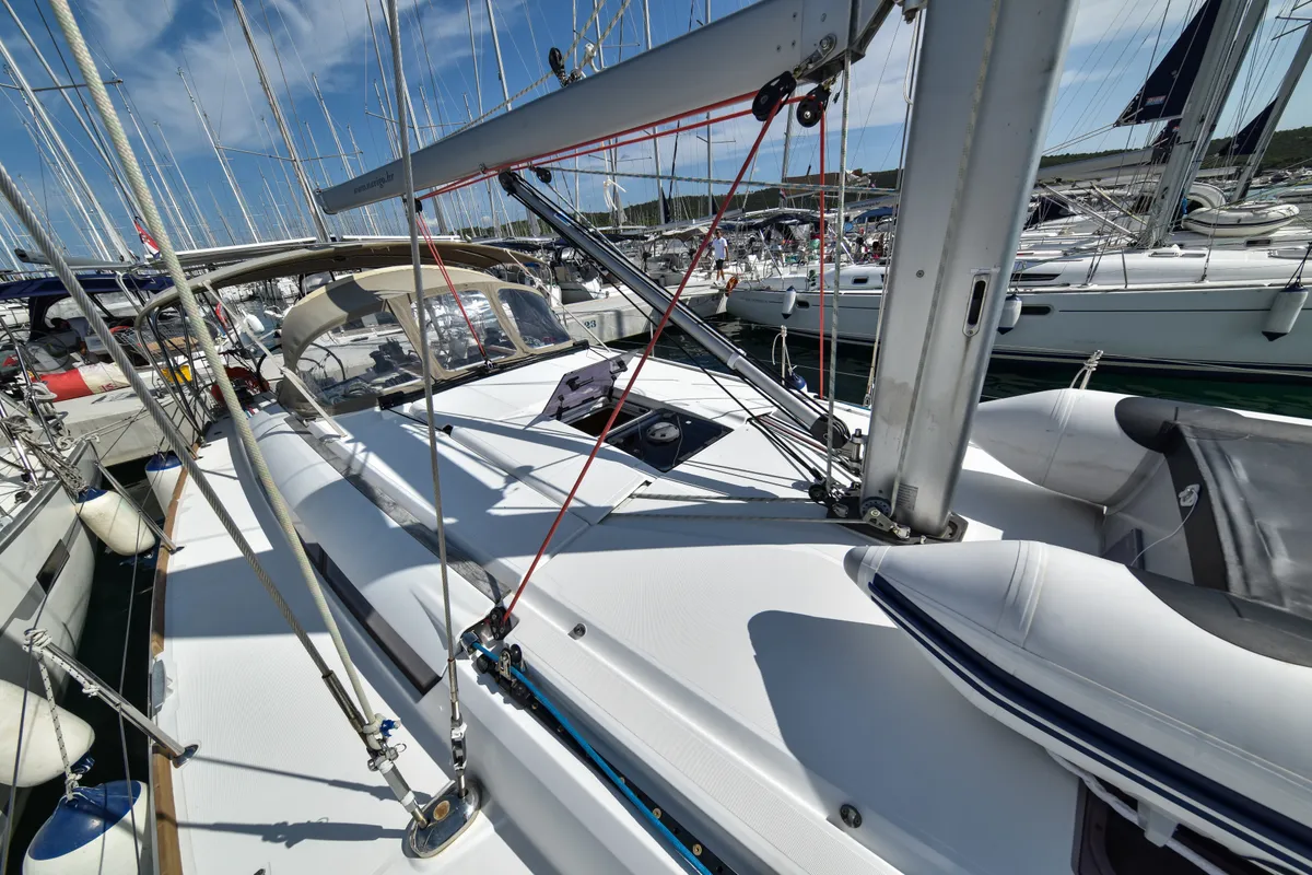 Pižulot, a Jeanneau Sun Odyssey 449 sailboat at Općina Sukošan, Croatia