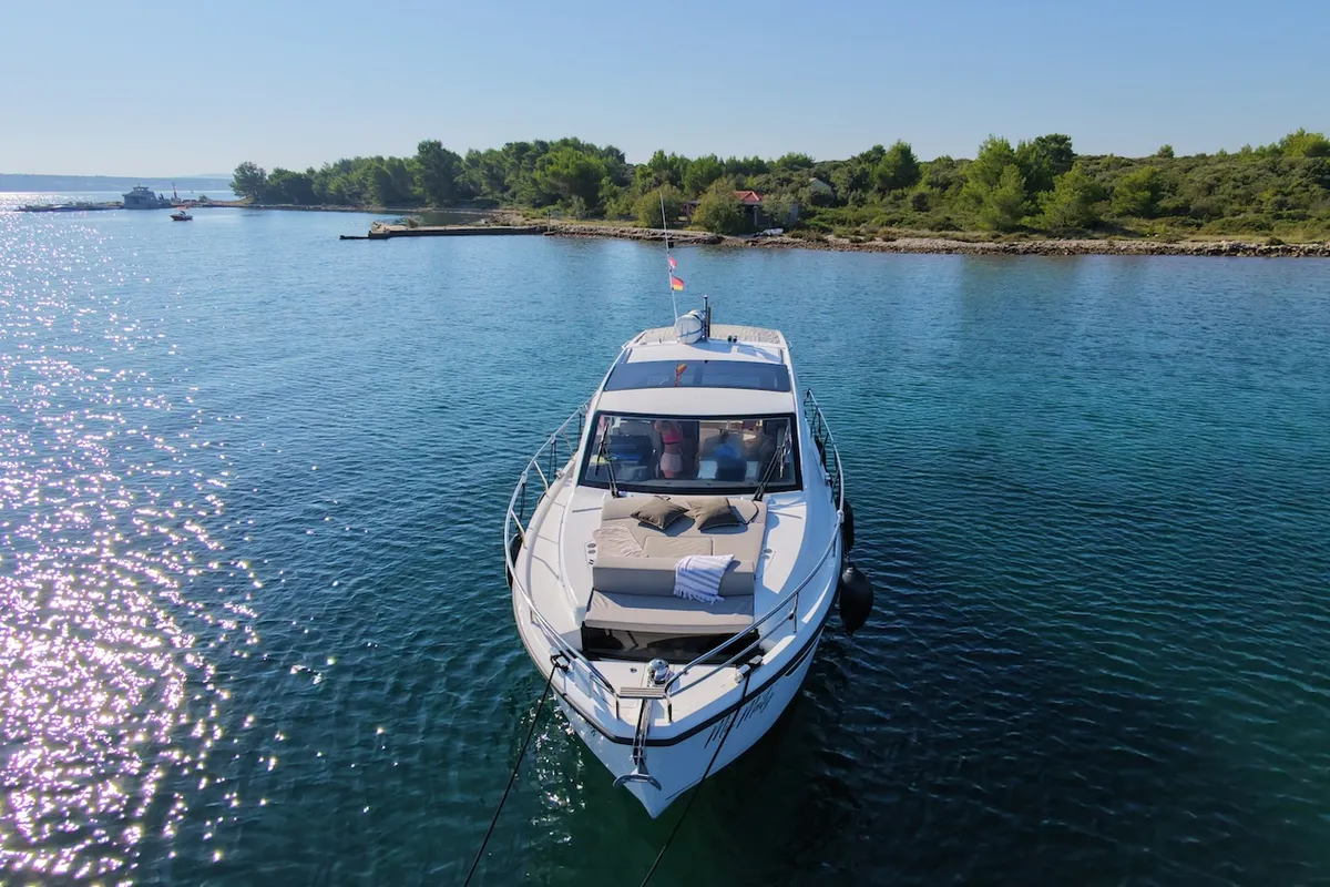 Min Maity, a Sealine C335 motorboat at Biograd na Moru, Croatia