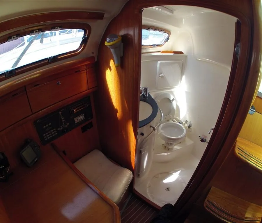 Salon of ANA, a Bavaria 30 Cruiser sailboat at Grad Labin, Croatia