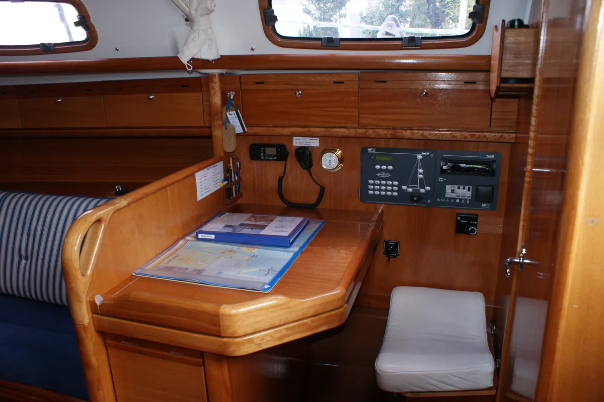 Salon of ANA, a Bavaria 30 Cruiser sailboat at Grad Labin, Croatia