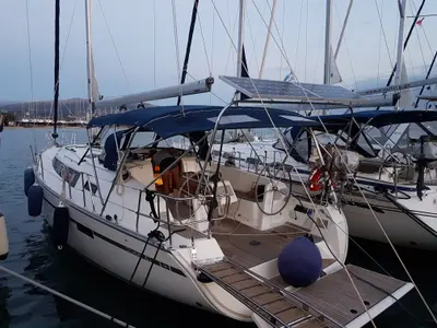 Bavaria Cr 41 Marea With Bow Thruster
