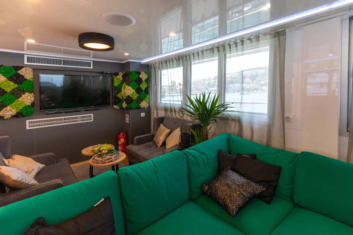 Salon of Antaris, a Gulet Luxury Motor Yacht motor yacht at Dubrovnik, Croatia