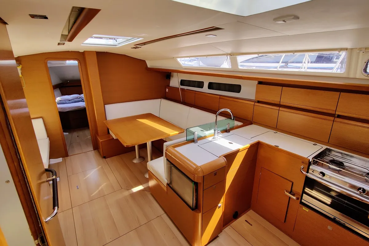 Salon of Fabiano II, a Jeanneau Sun Odyssey 449 sailboat at Općina Sukošan, Croatia