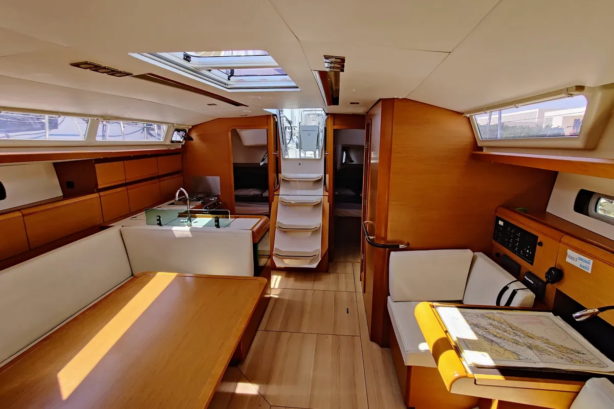 Salon of Fabiano II, a Jeanneau Sun Odyssey 449 sailboat at Općina Sukošan, Croatia