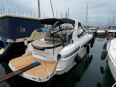 Deck of Denver, a Bavaria S29+ motorboat at Grad Pula, Croatia