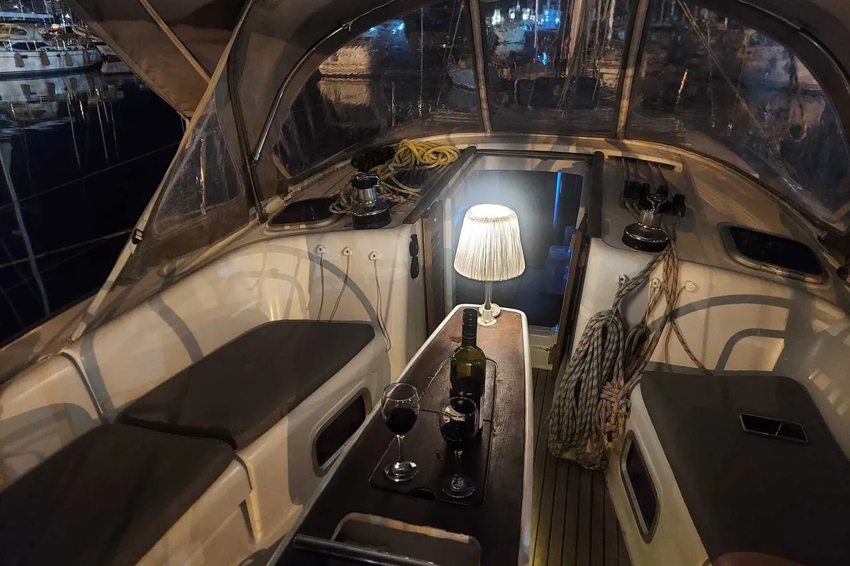 Deck of Onar, a Beneteau Oceanis 43 sailboat at Athens, Marina Delta Kallithea, Greece