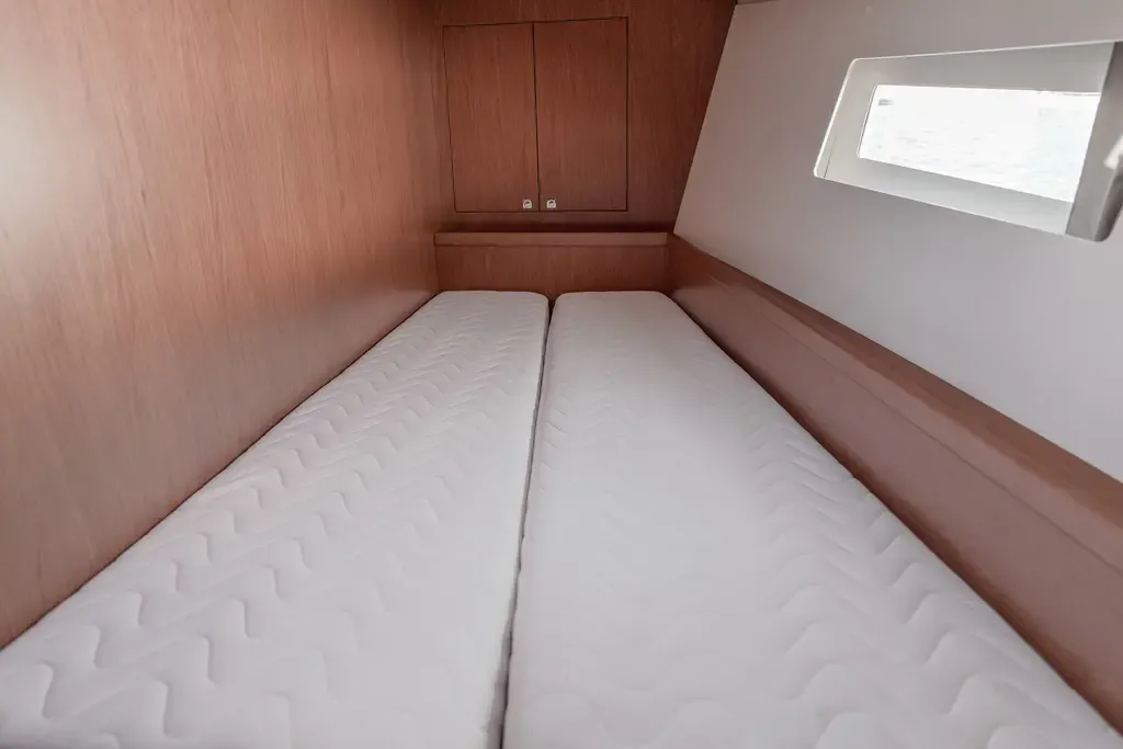 Cabin on Cancan, a Beneteau Oceanis 45 sailboat at Tivat, Montenegro