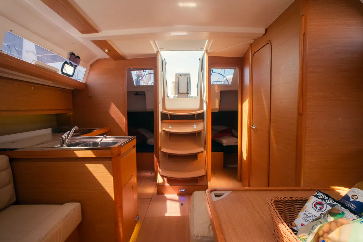 Salon of Francesca II, a Dufour 412 Grand large sailboat at Olbia, Italy