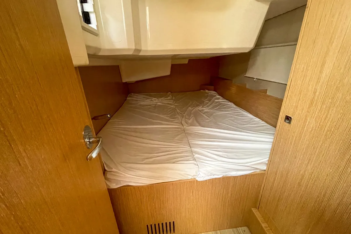 Cabin on Alaia, a Bavaria C38 sailboat at Plan-d'Aups-Sainte-Baume, France