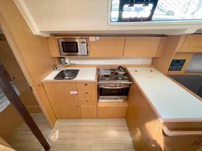 Galley of Alaia, a Bavaria C38 sailboat at Plan-d'Aups-Sainte-Baume, France