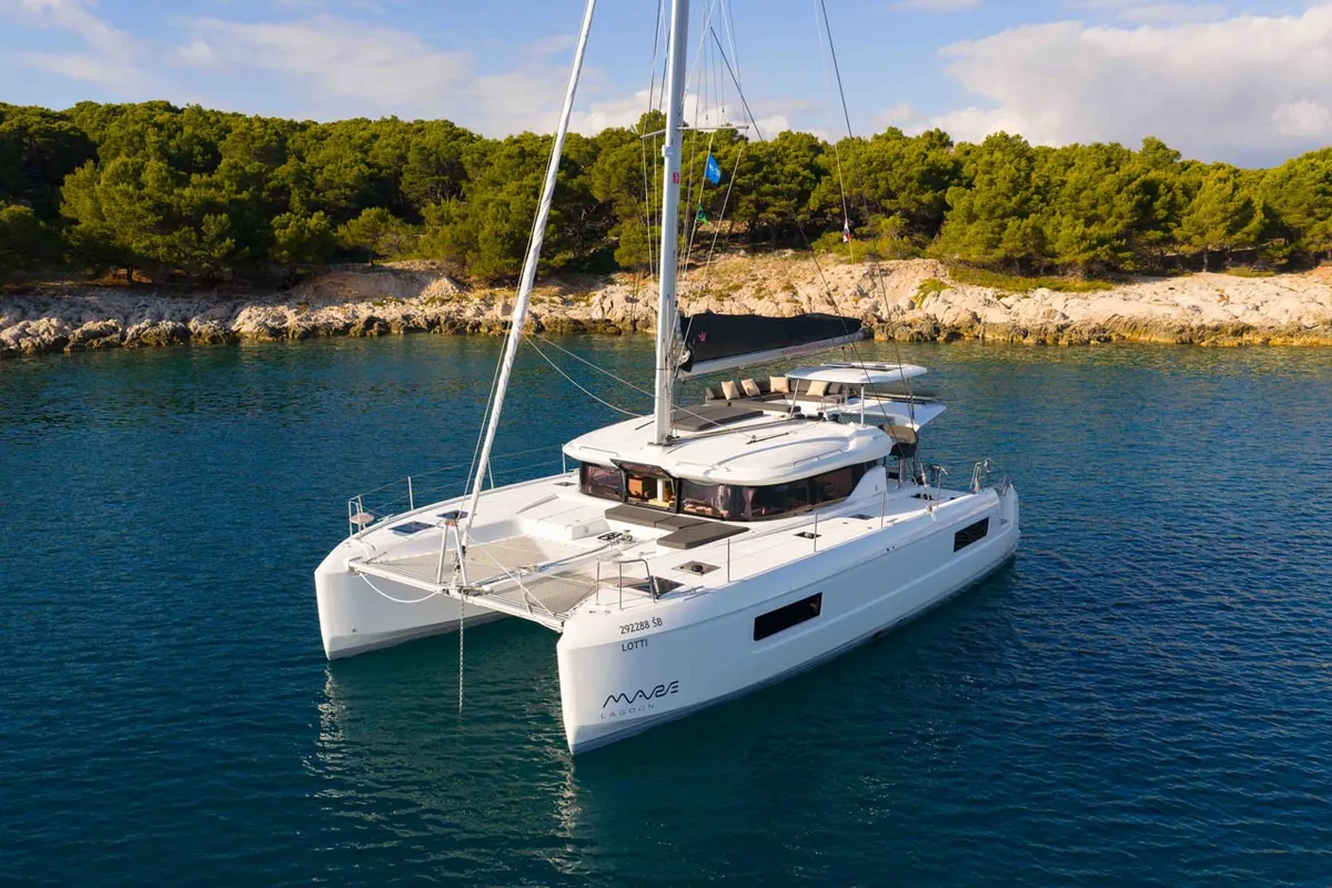 Exterior view of Lotti, a Lagoon 43 catamaran at Grad Šibenik, Croatia