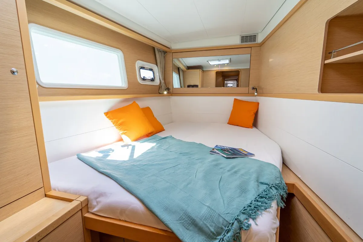 Cabin on Orlando, a Lagoon 450 F catamaran at Grad Kaštela, Croatia