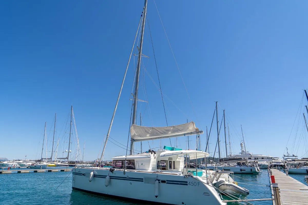 Exterior view of Orlando, a Lagoon 450 F catamaran at Grad Kaštela, Croatia