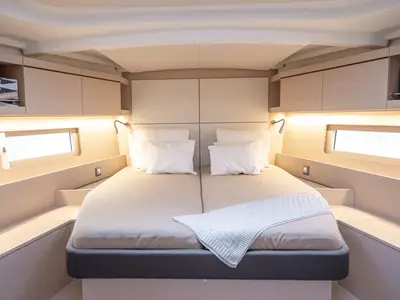 Cabin on Nalu, a Beneteau Oceanis 46.1 sailboat at Općina Medulin, Croatia
