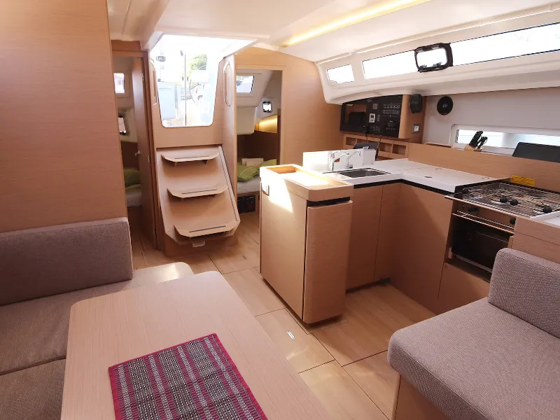 Salon of Aris, a Jeanneau Sun Odyssey 410 sailboat at Lavreotiki Municipal Unit, Greece