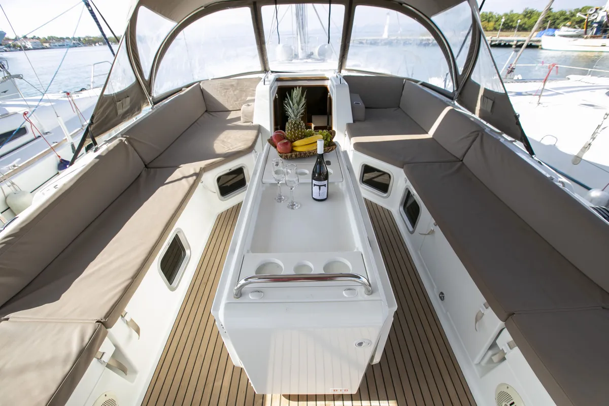 Deck of Amazing Elli, a Jeanneau 54 sailboat at Marpissa, Greece